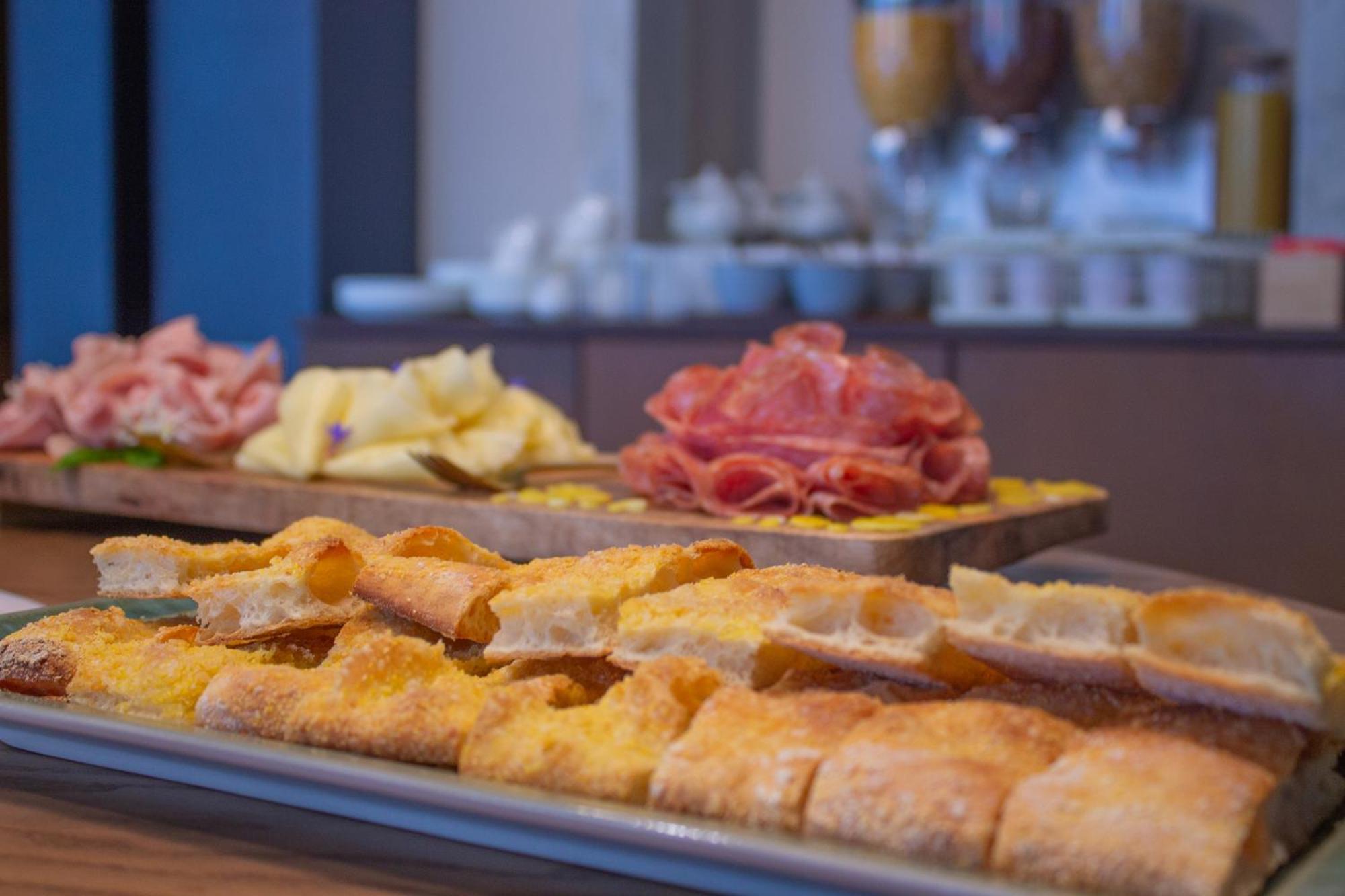 Doride Suites Boutique Hotel Marina di Carrara Kültér fotó