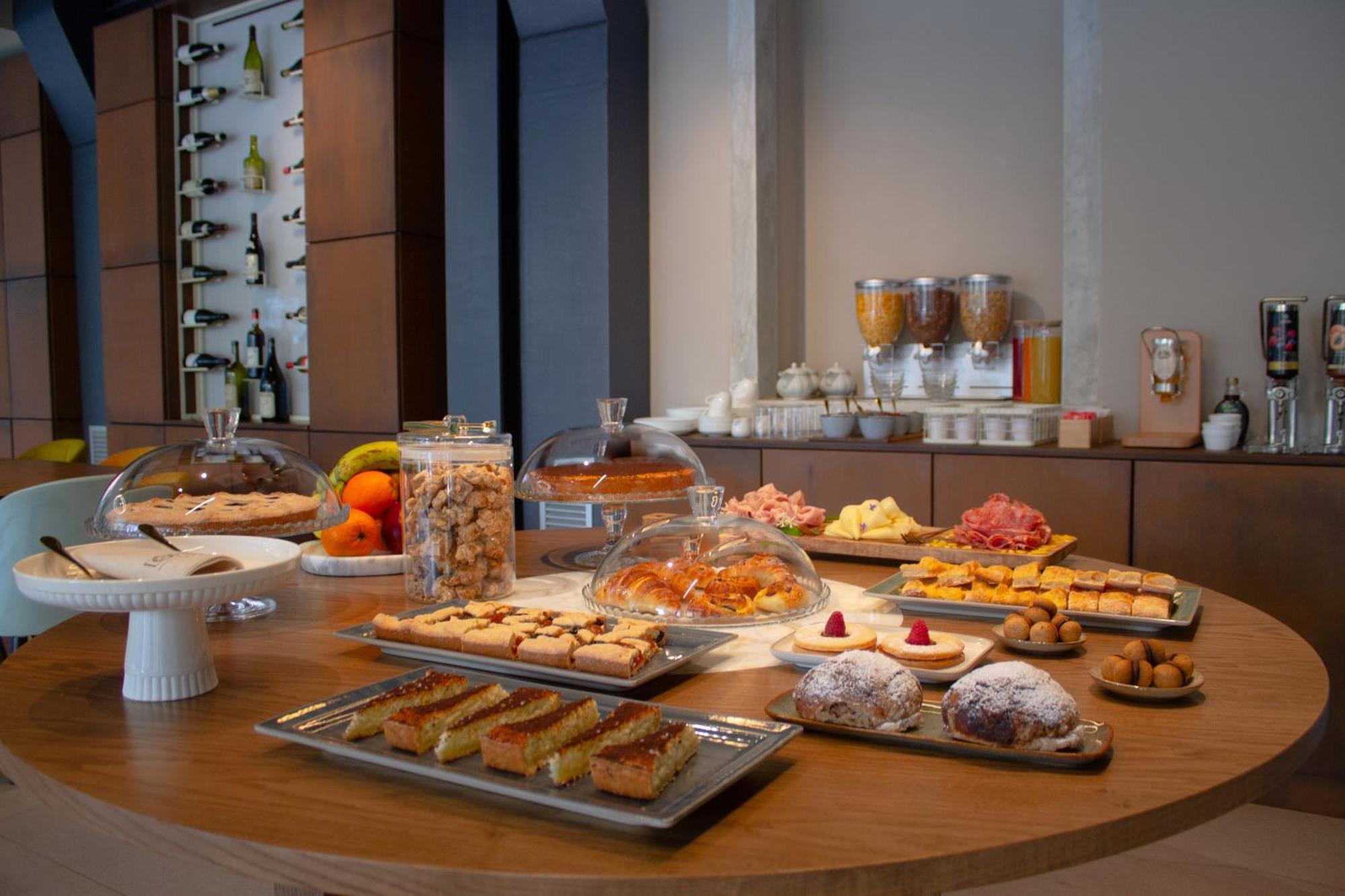 Doride Suites Boutique Hotel Marina di Carrara Kültér fotó