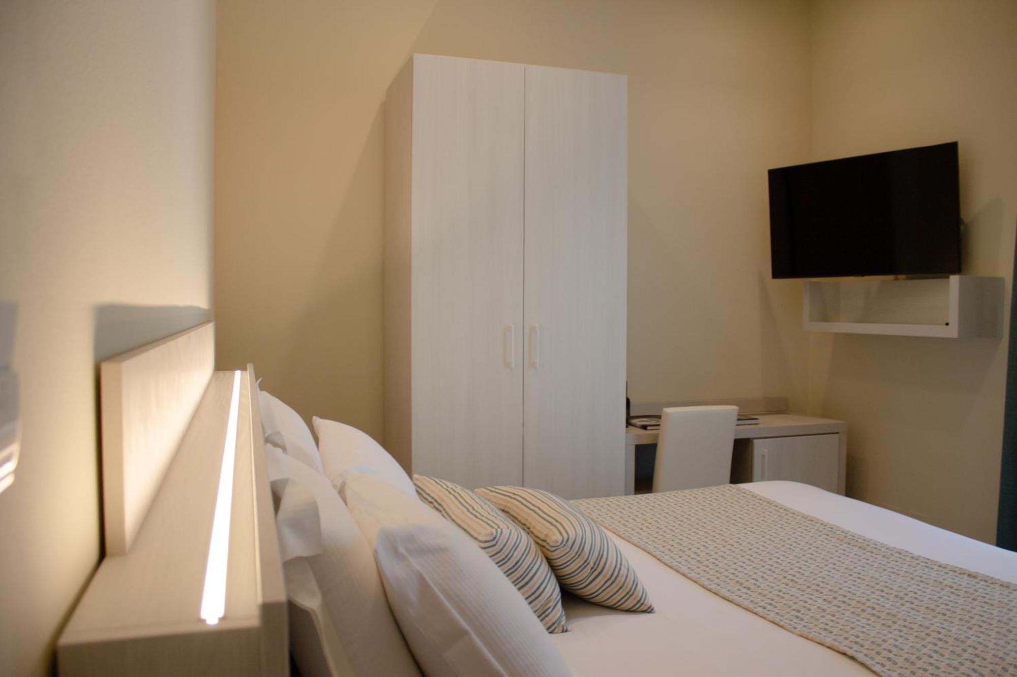 Doride Suites Boutique Hotel Marina di Carrara Kültér fotó
